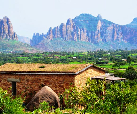 Korkor Lodge with mountains in the background