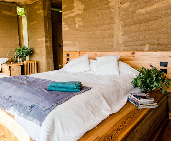 Double bed at Limalimo Lodge in the Simien Mountains